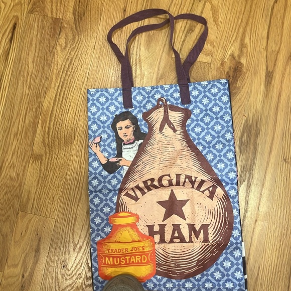 Trader Joe’s, Lululemon, World Market, and Joann’s Reusable Shopping Bags - Picture 3 of 6